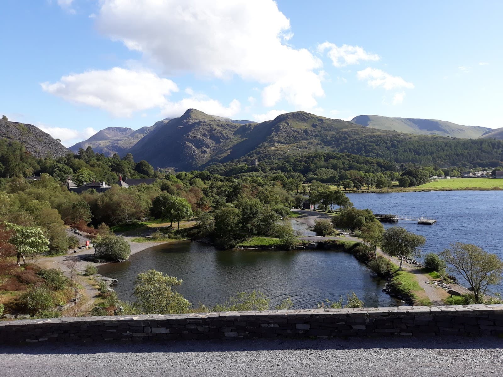 Padarn Country Park & Llyn Padarn - Image 1