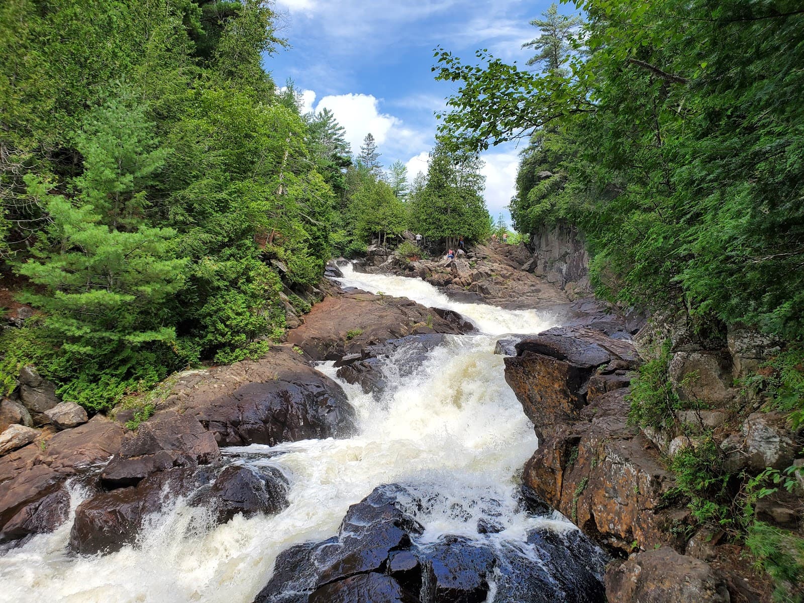 Oxtongue River–Ragged Falls Provincial Park - Image 1
