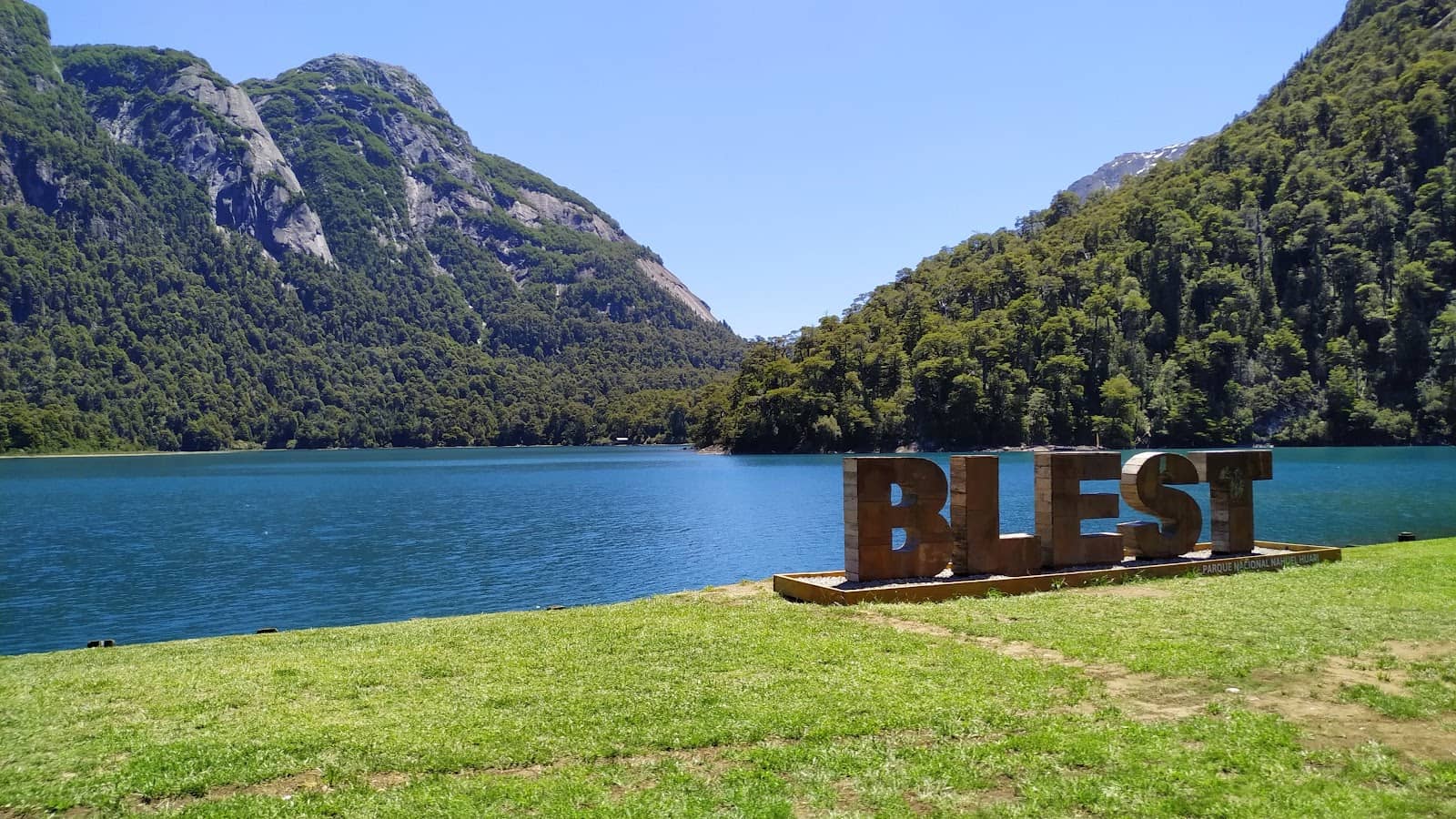 Views of Monte Tronador