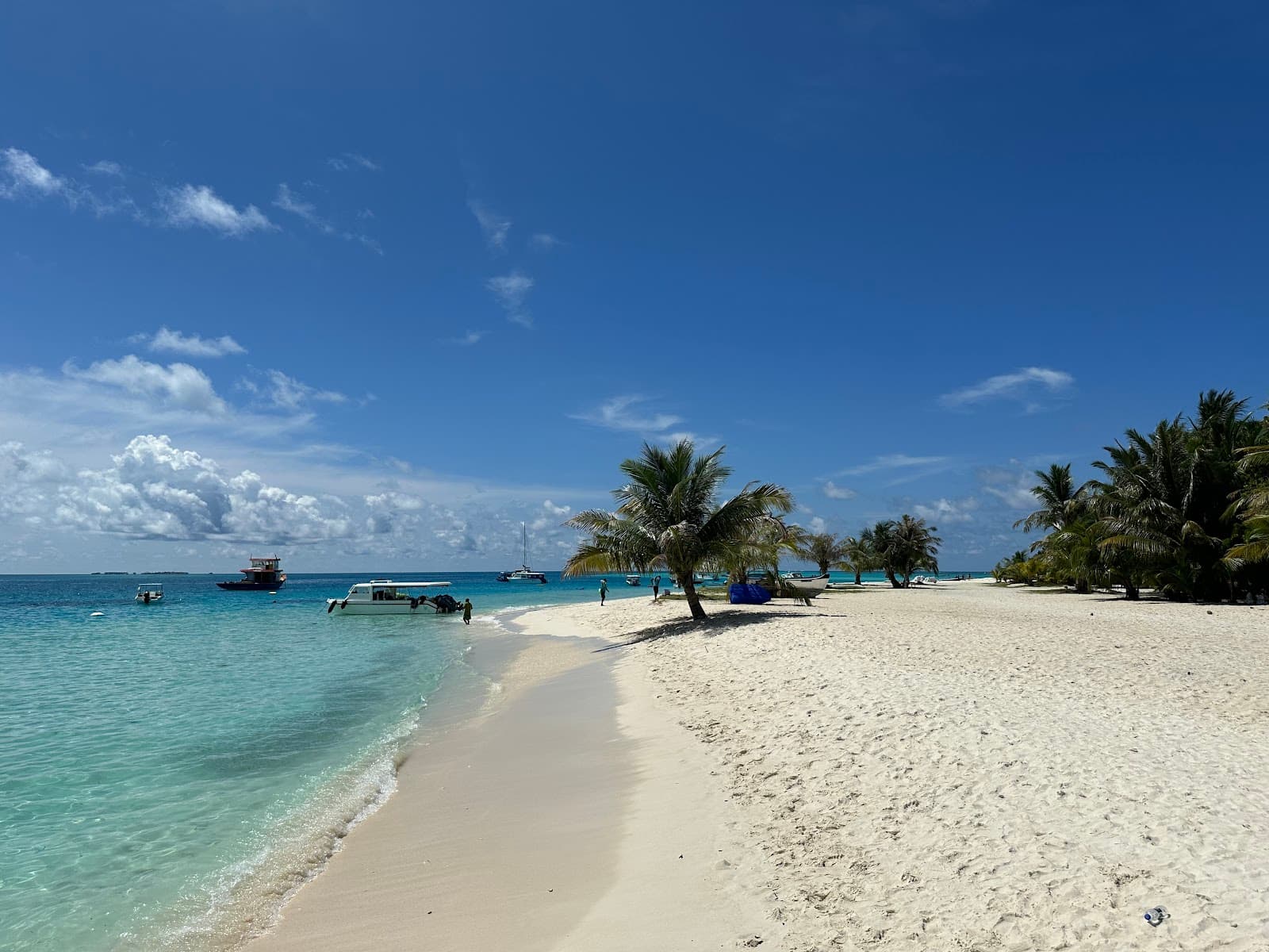 Fulidhoo Island - Image 1