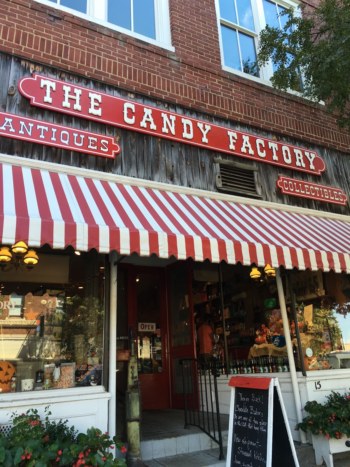 Uptown Lexington Historic District - Image 1