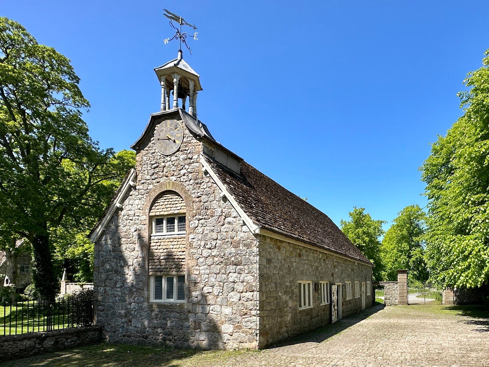 Alexander Keiller Museum - Image 1