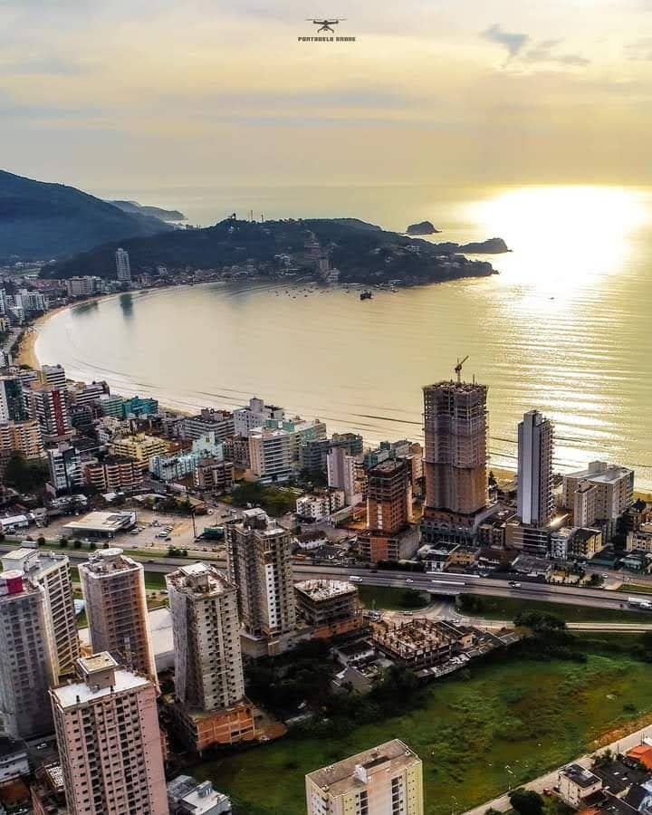 Molhe do Rio dos Oliveiras