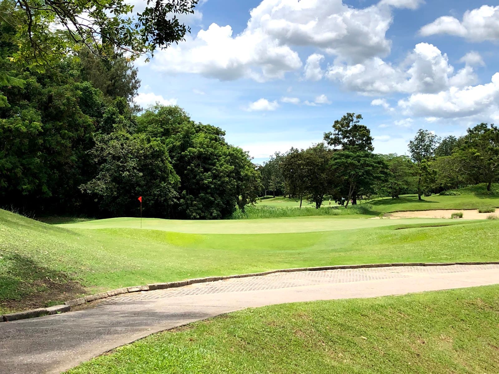 Springfield Royal Country Club - Image 1