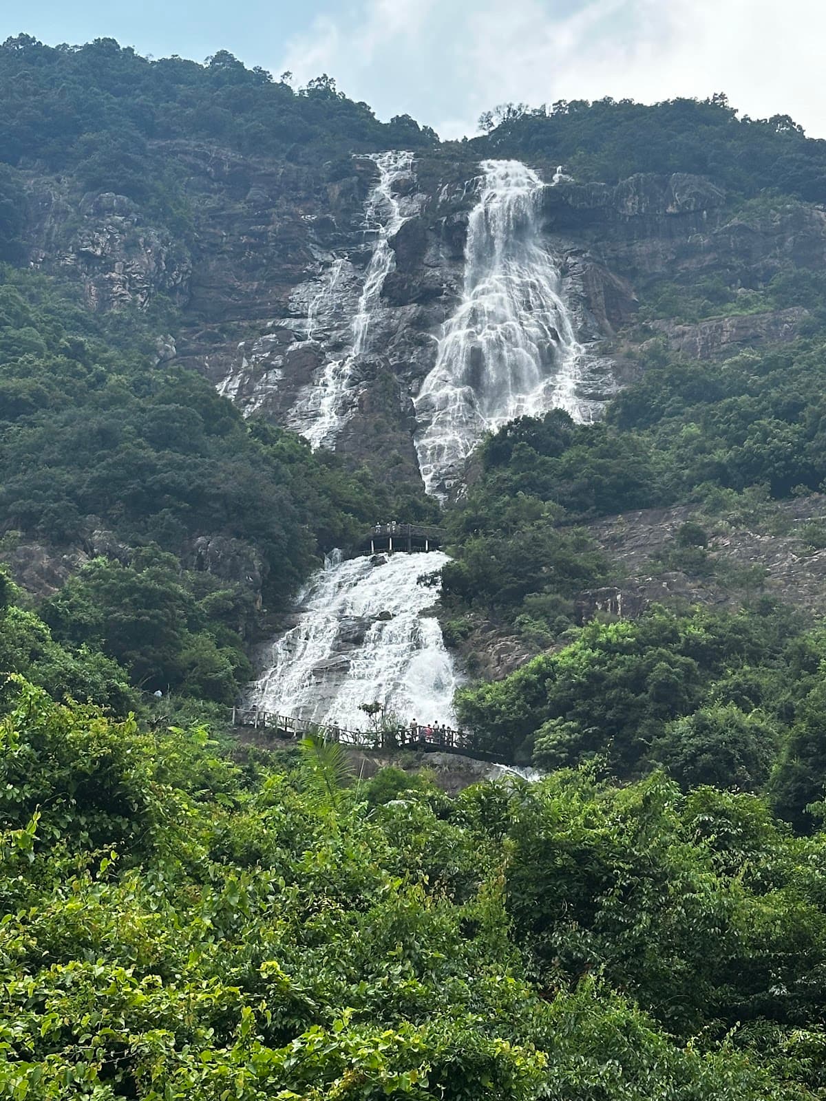 Baishuizhai Waterfall - Image 1