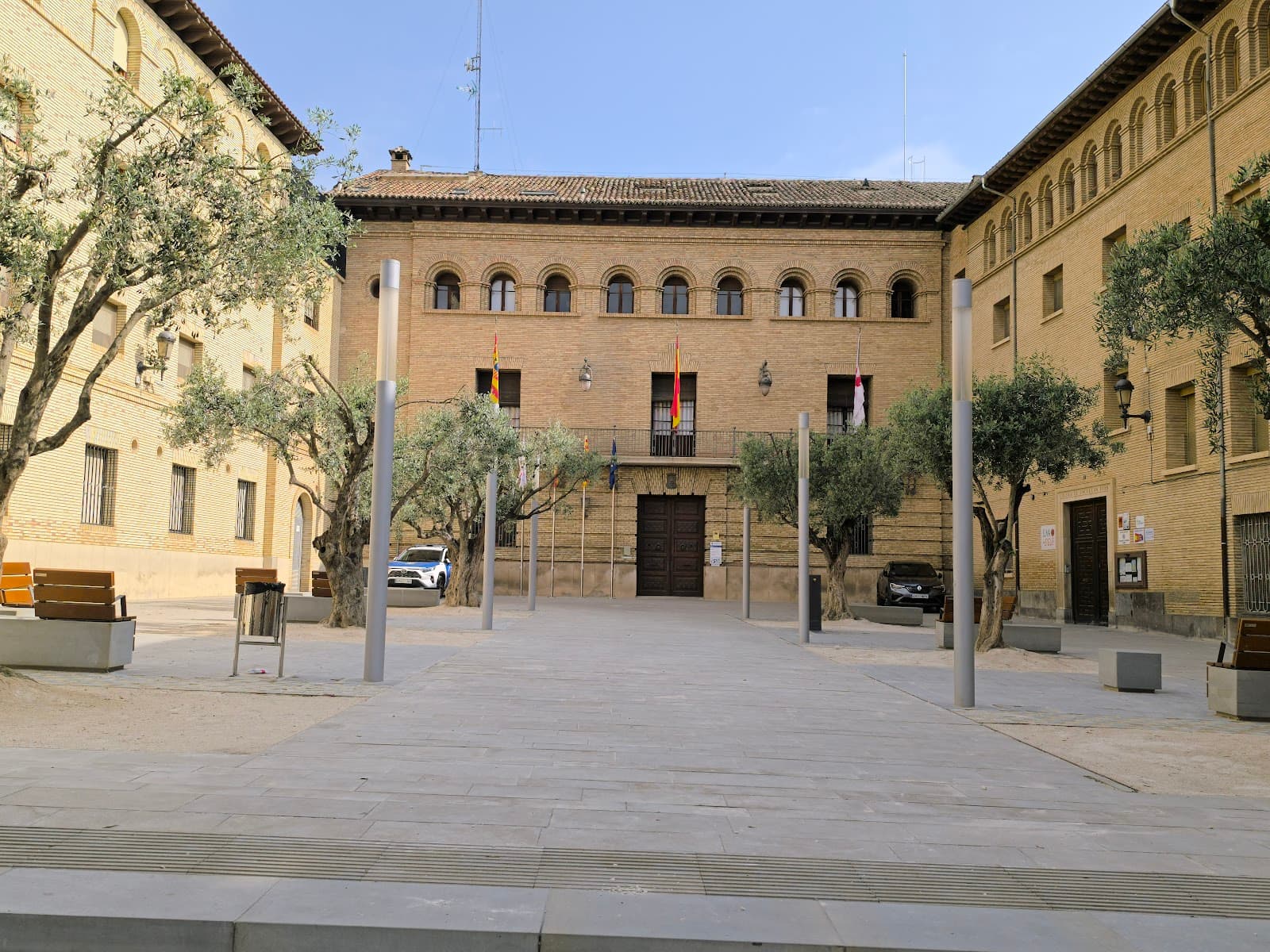 Town Hall Square - Image 1