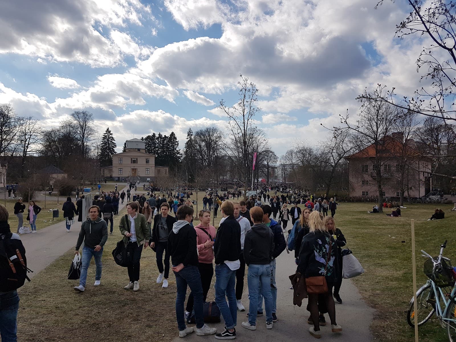 Ekonomikum Park - Image 1