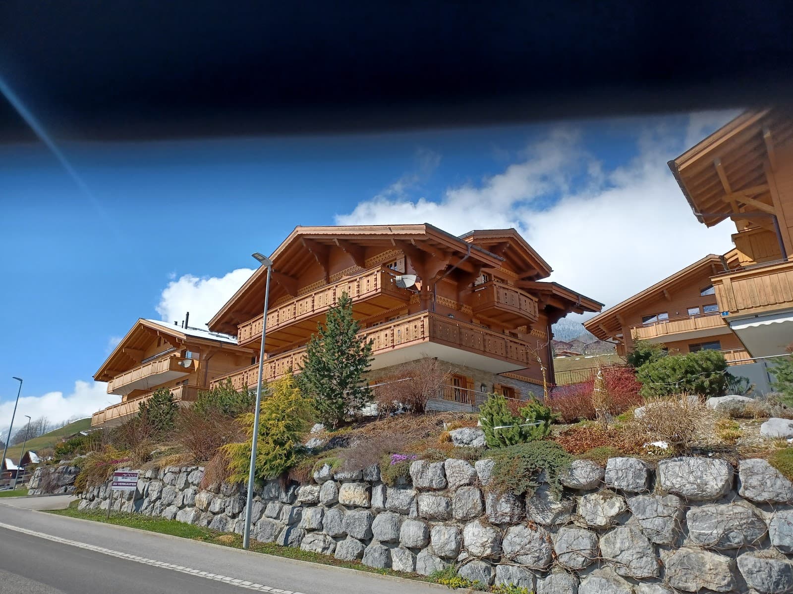 Lauterbrunnen Valley - Image 1