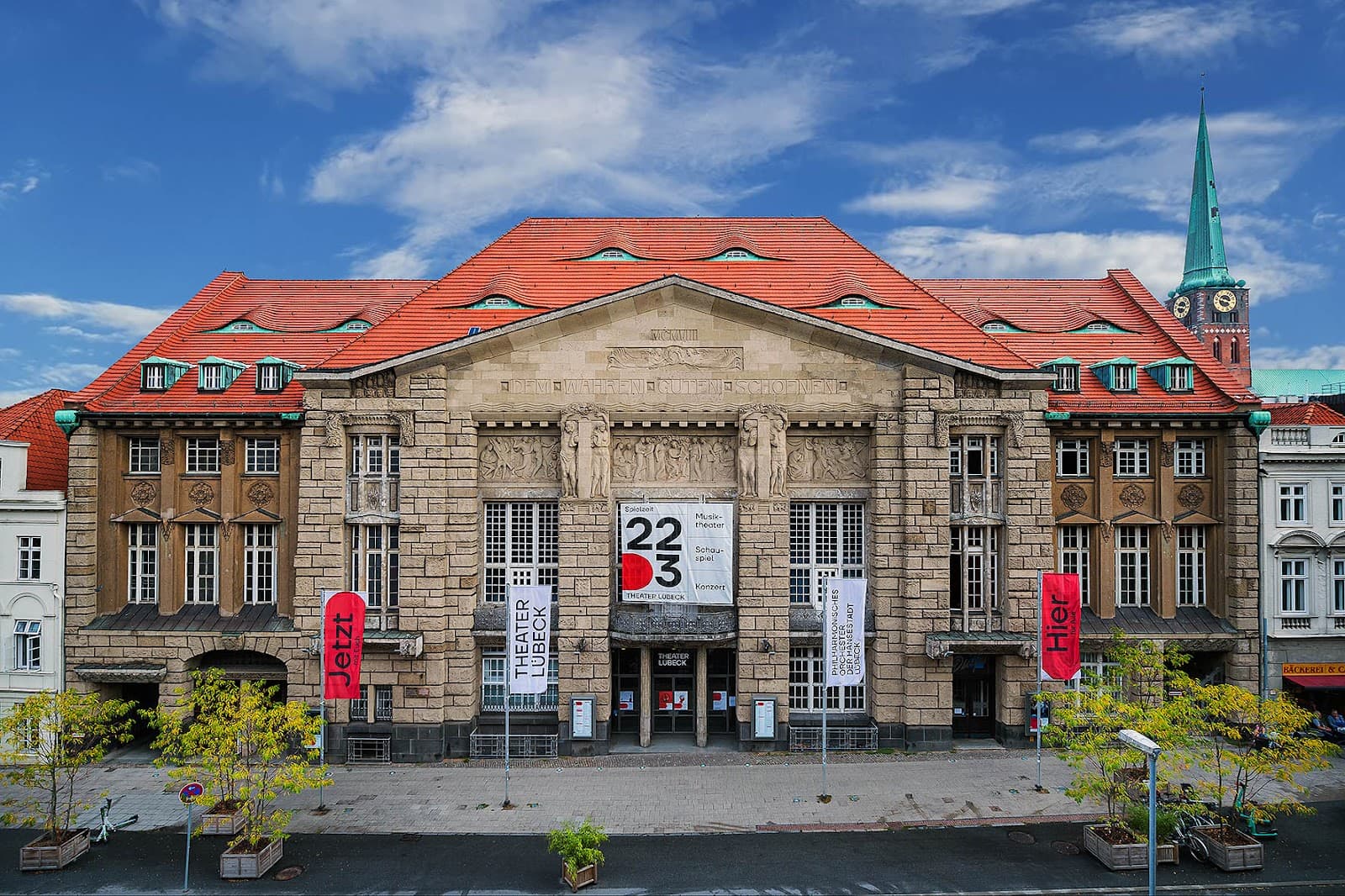 Theater Lübeck - Image 1