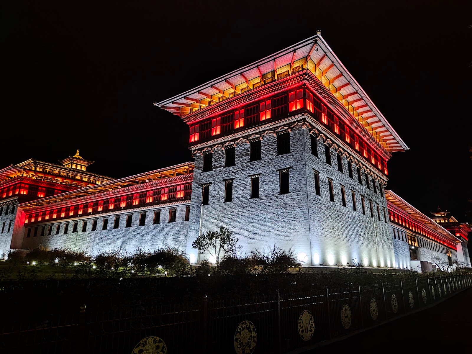 Tashichho Dzong Thimphu - Image 1