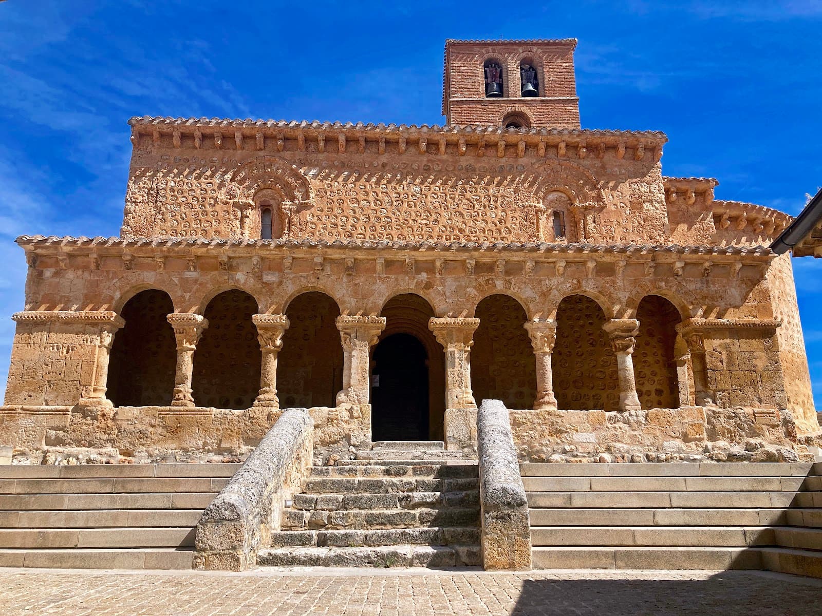 Romanesque Churches of San Esteban - Image 1