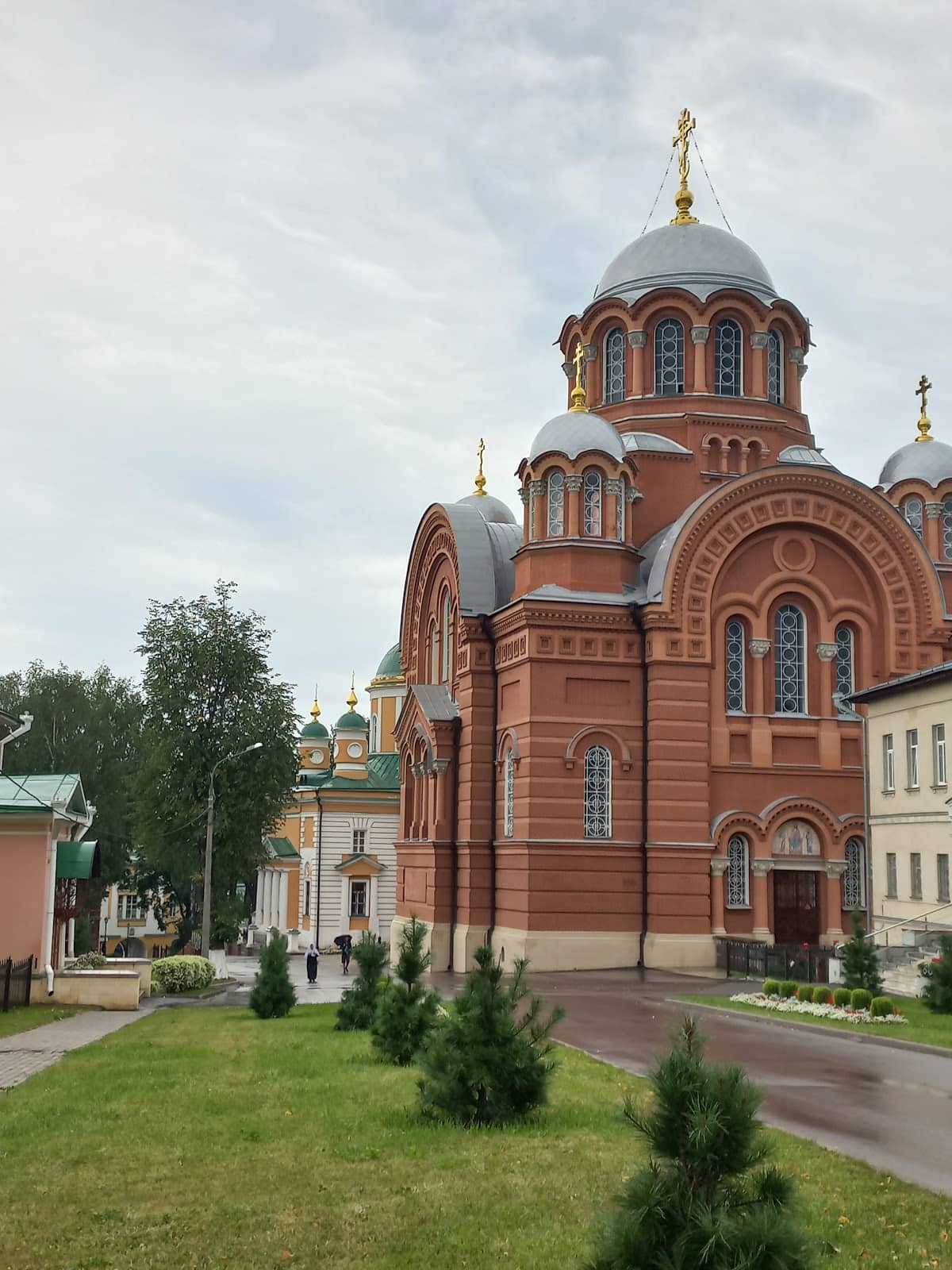 Pokrovsky Khotkov Monastery