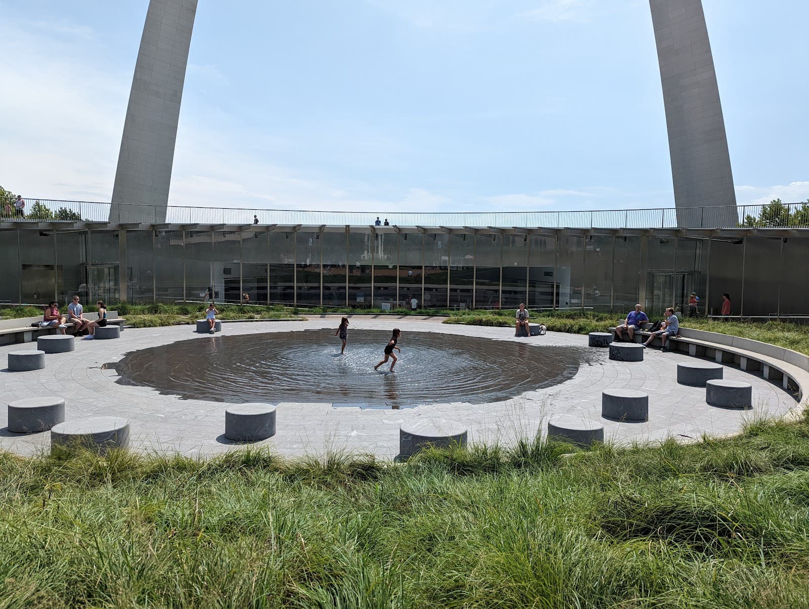 Gateway Arch Museum - Image 1