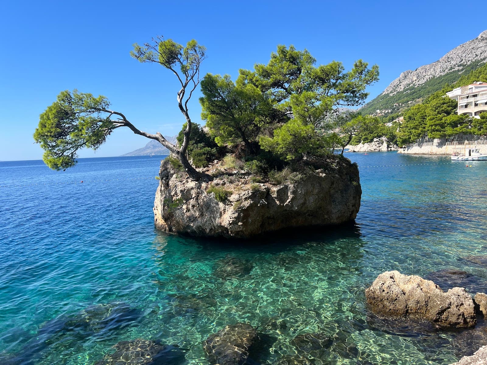 Brela Stone - Image 1