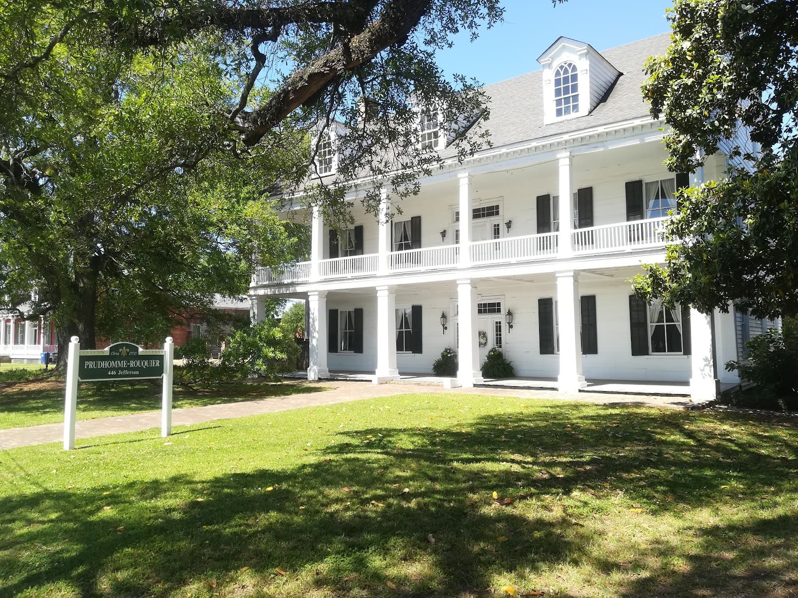 Historic District Natchitoches - Image 1