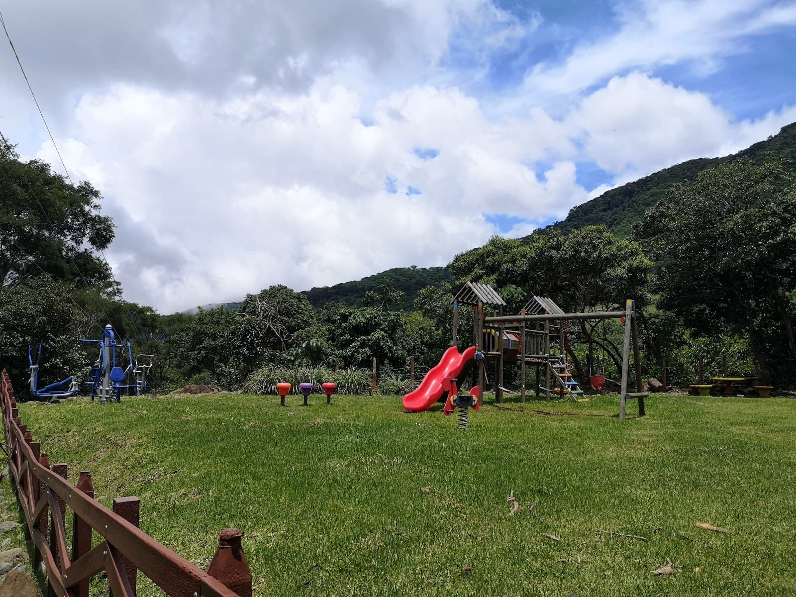 San Luis Valley - Image 1