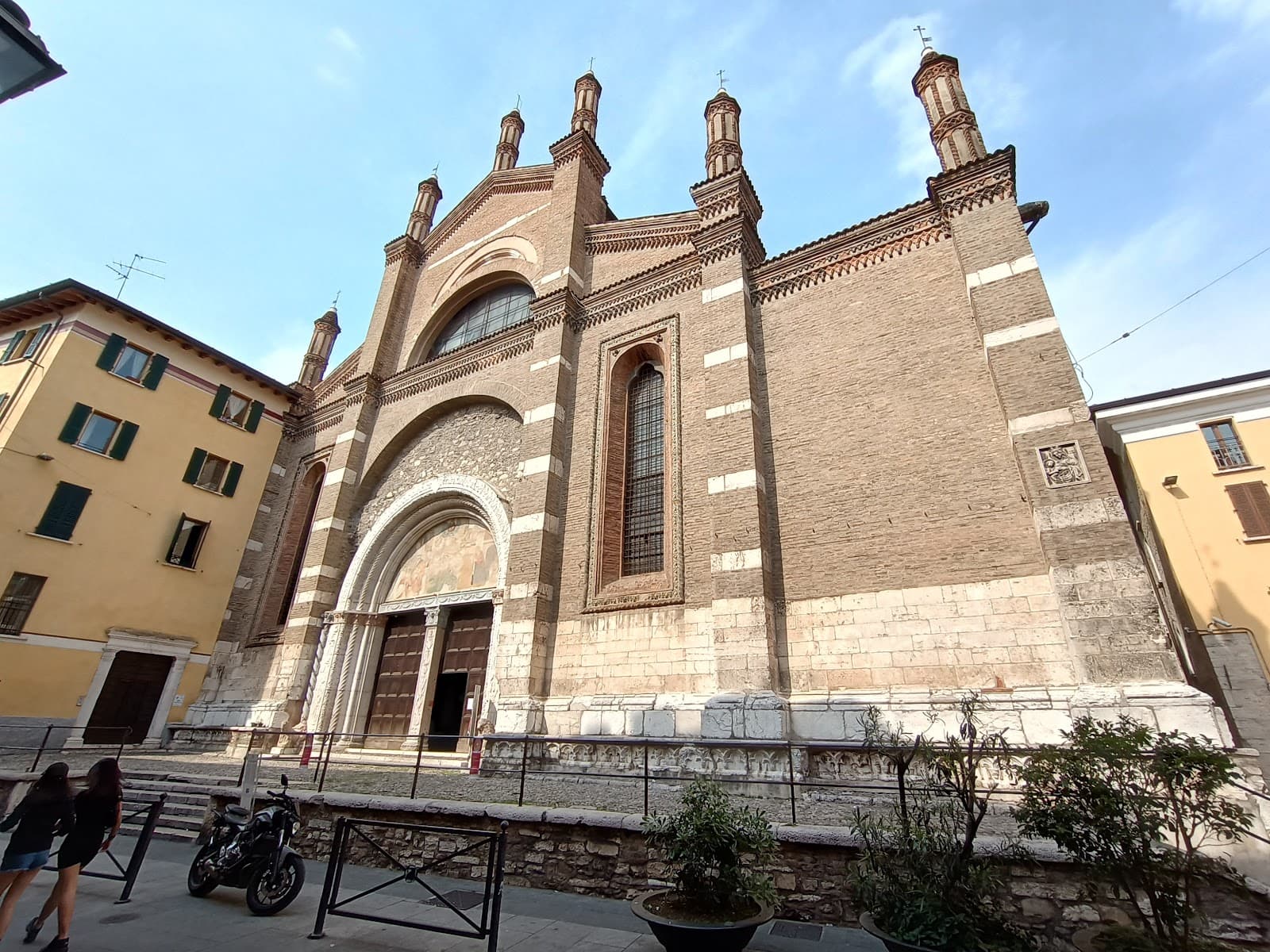 Quartiere del Carmine - Image 1