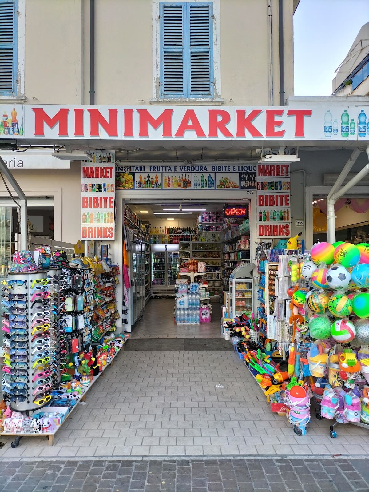 Mercato Comunale Covered Market - Image 1