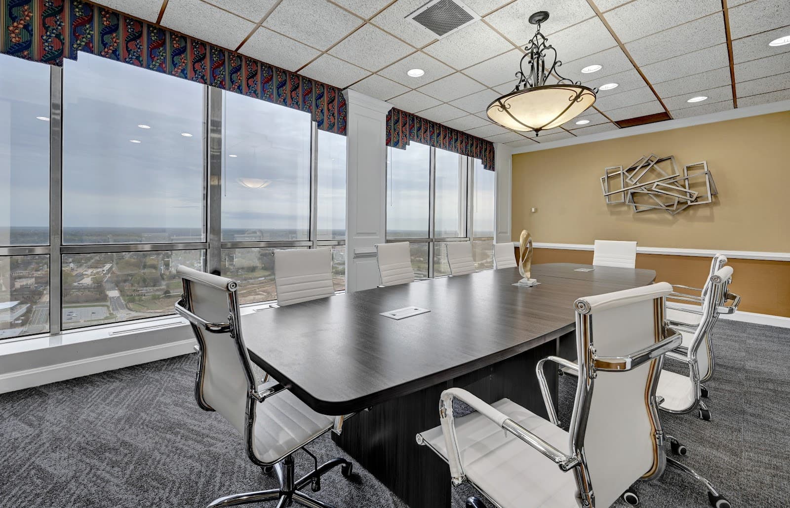 Winston Tower Winston-Salem - Image 1