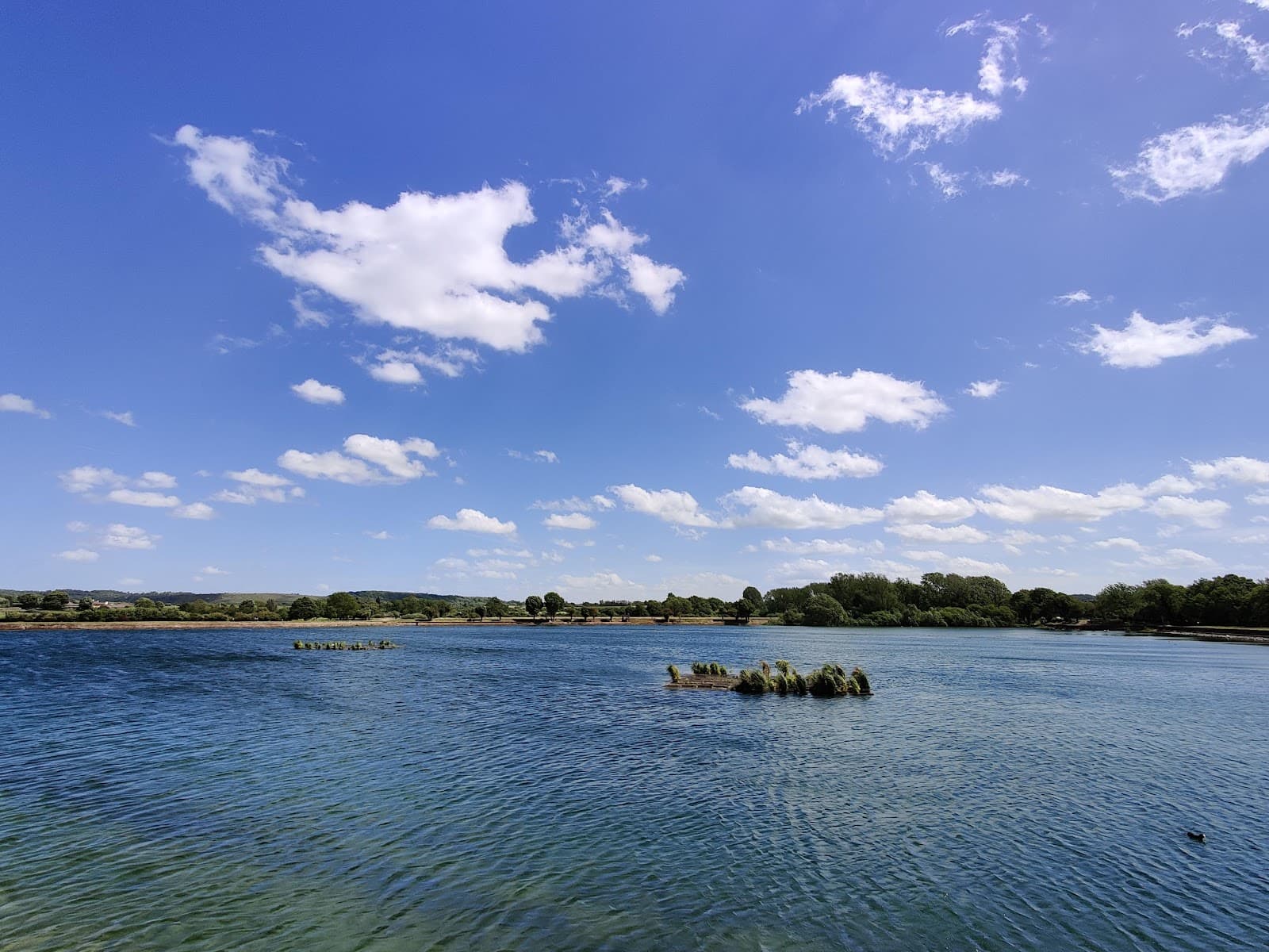 Grand Union Canal: Marsworth Locks - Image 1