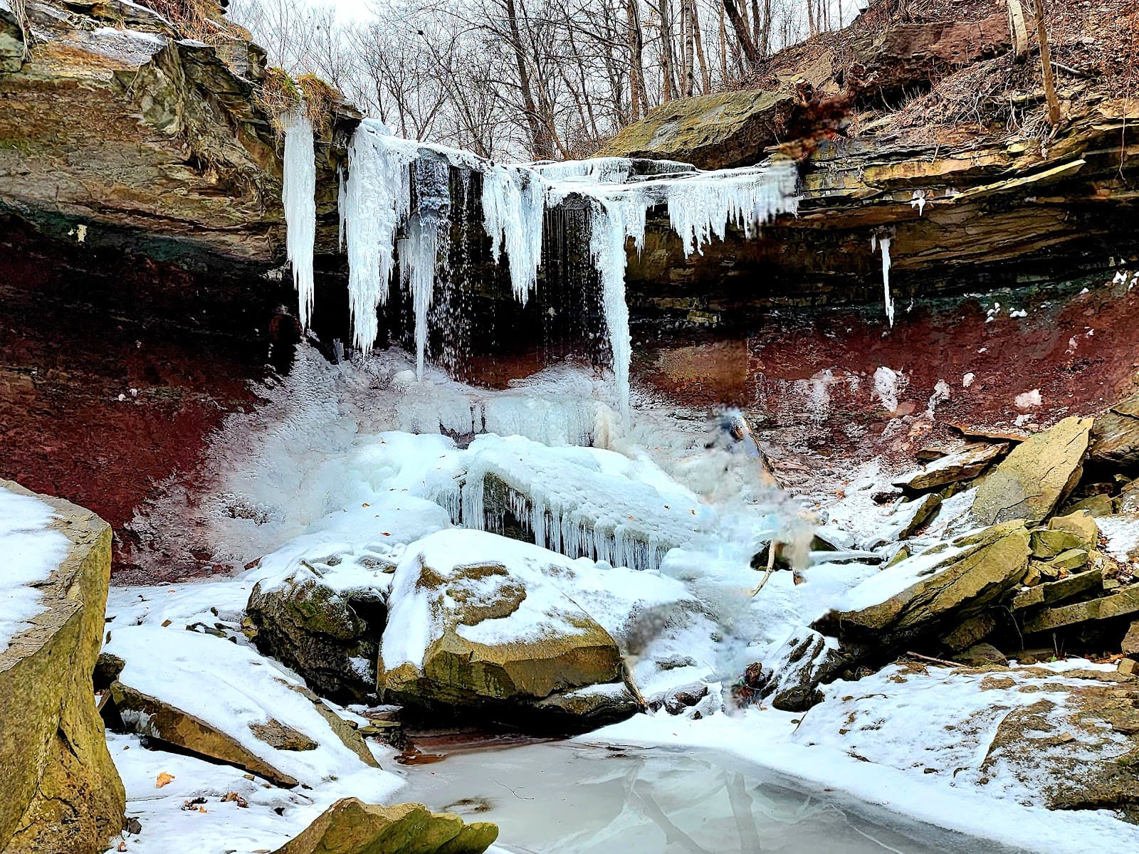 Lower Punch Bowl Falls - Image 1