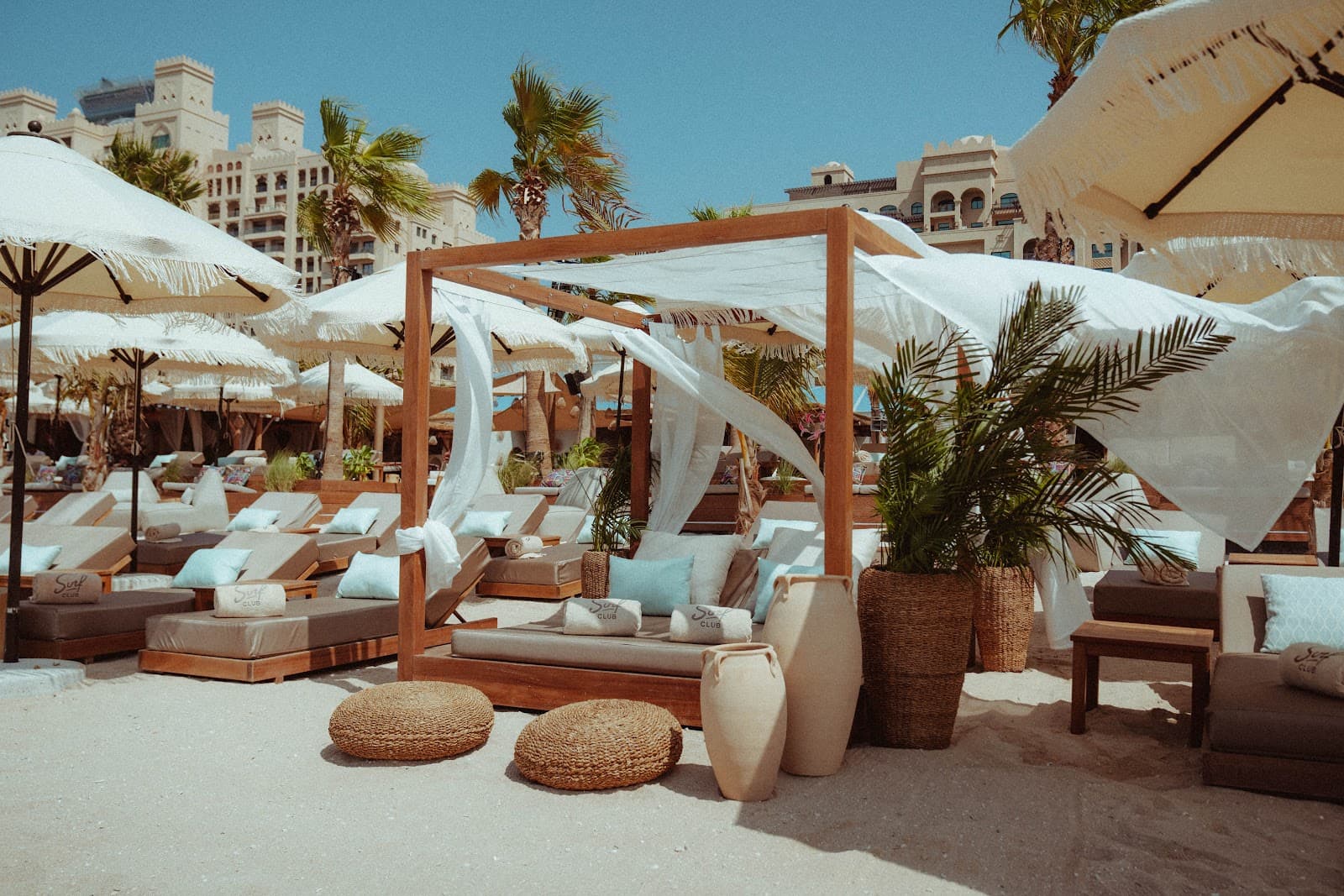 Surf Club Dubai - Image 1