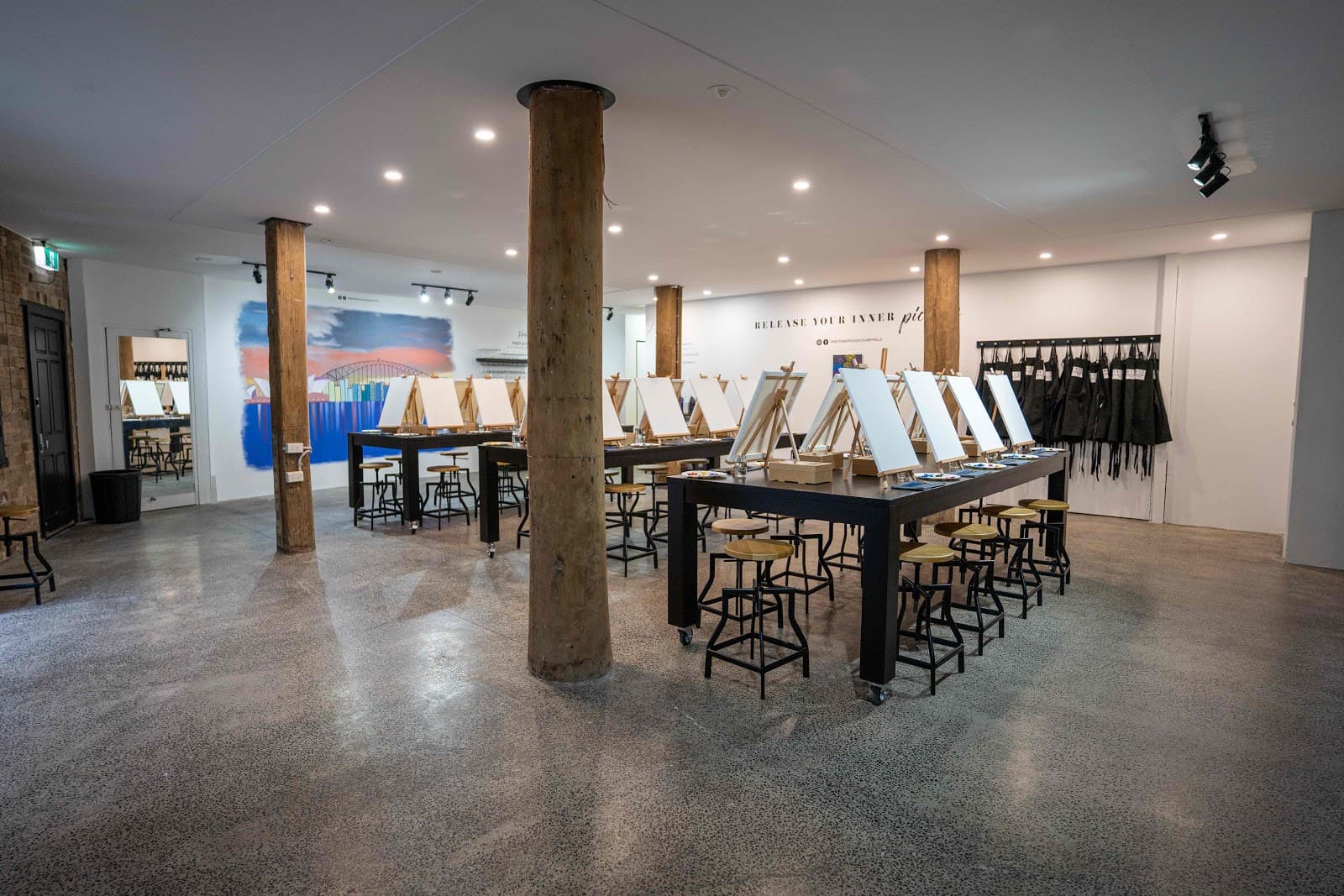 Pinot & Picasso Sydney - Image 1