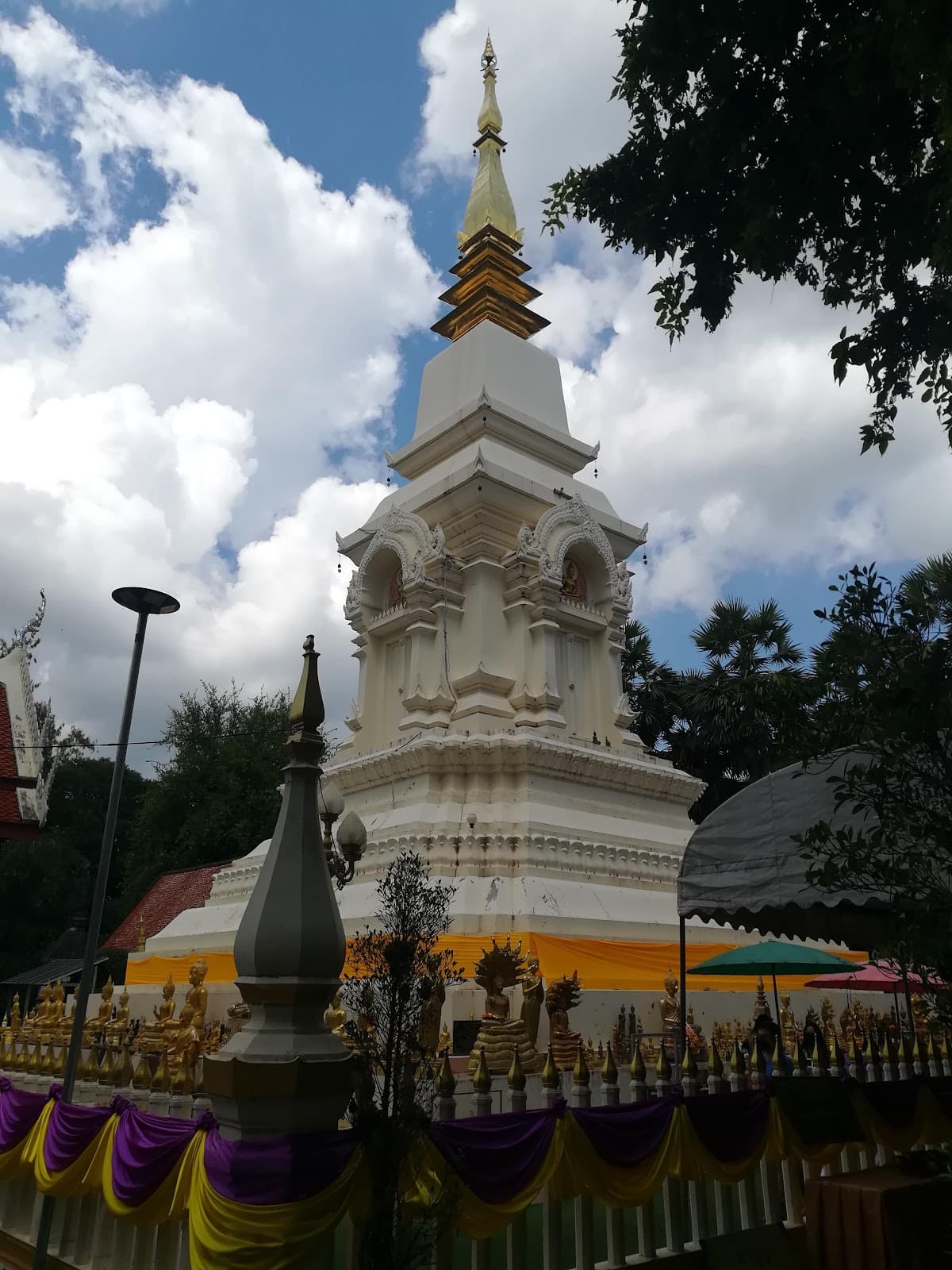 Phra That Bang Phuan - Image 1