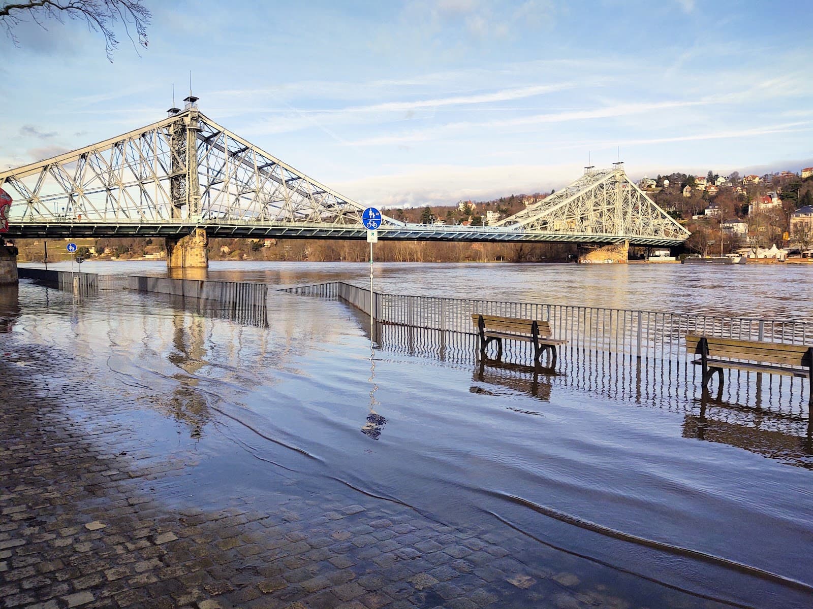 Schillerplatz - Image 1
