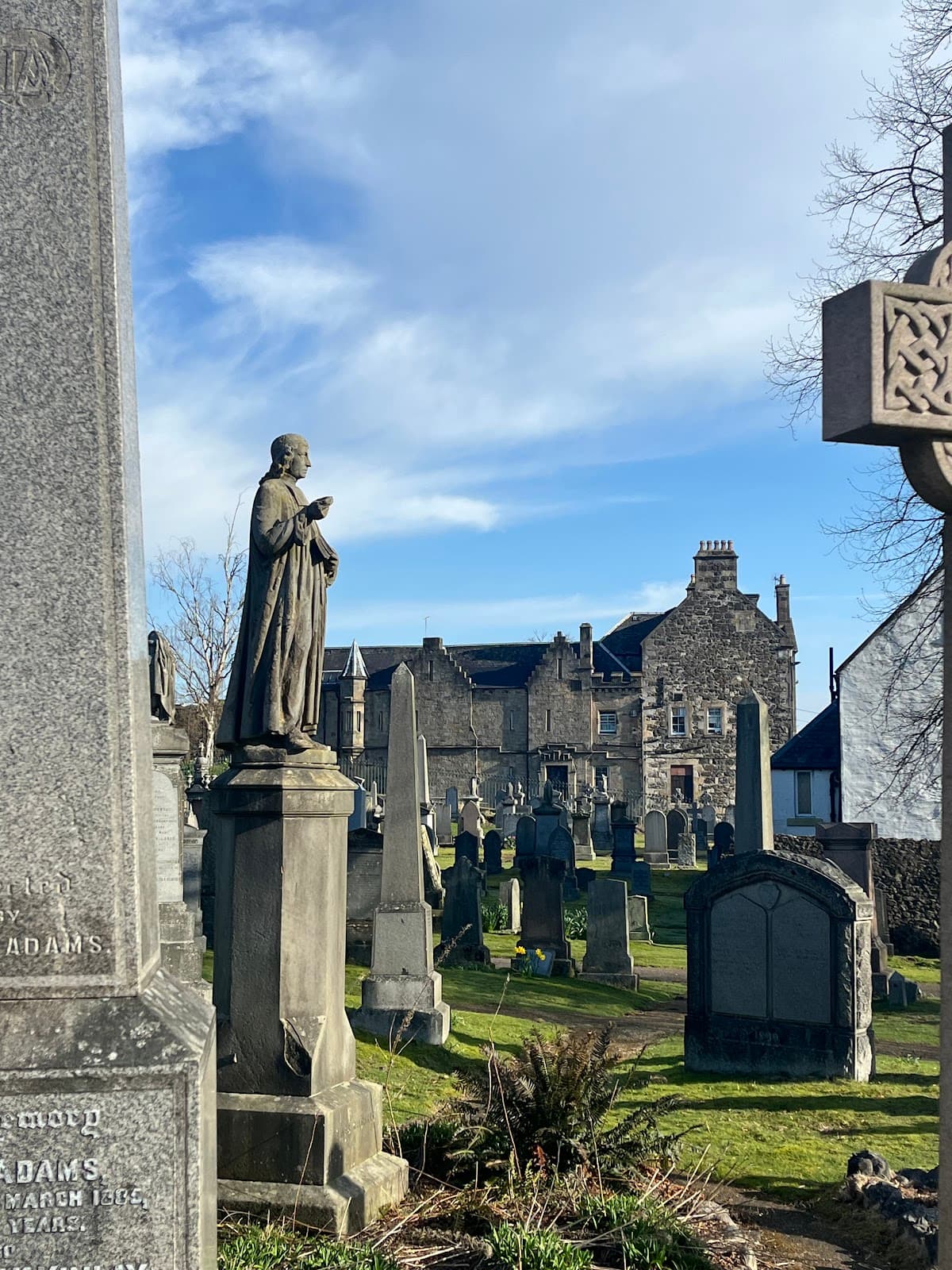 Old Town Cemetery Stirling - Image 1