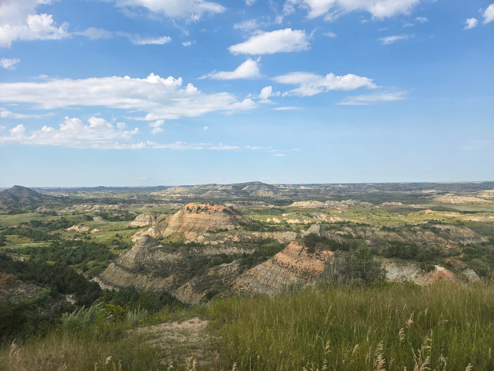Painted Canyon Visitor Center - Image 1