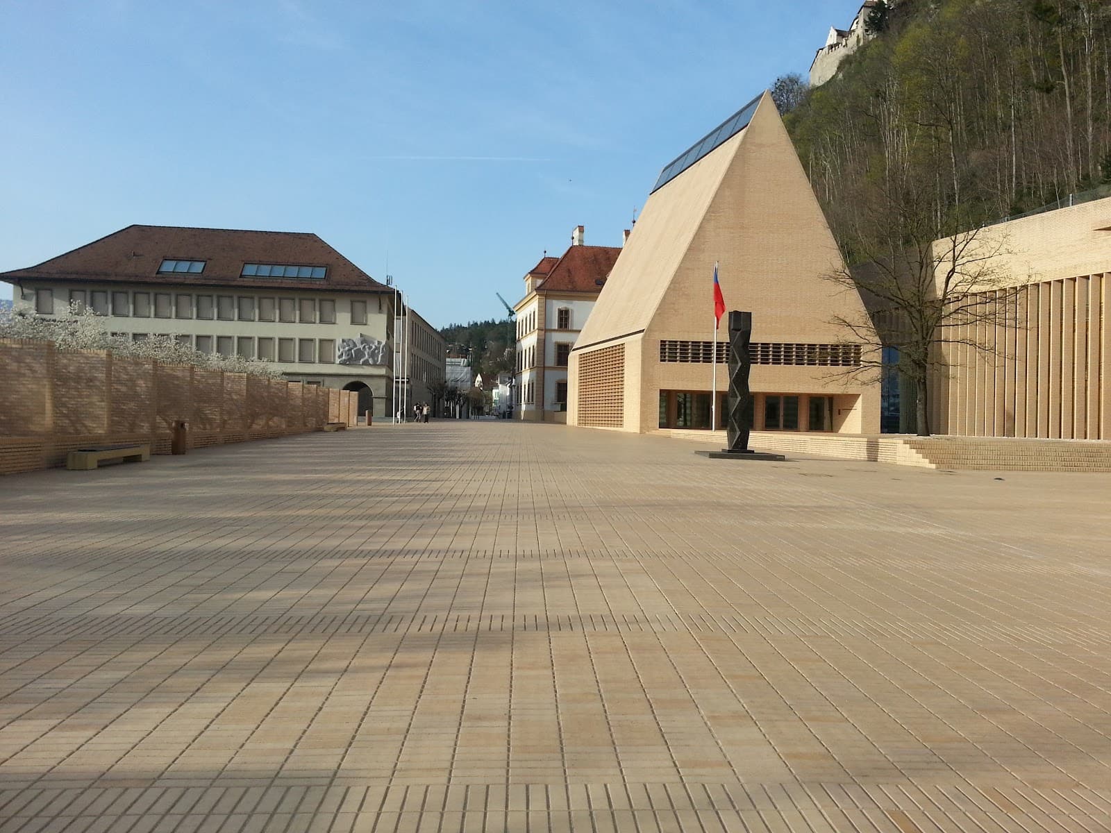 Peter-Kaiser-Platz - Image 1