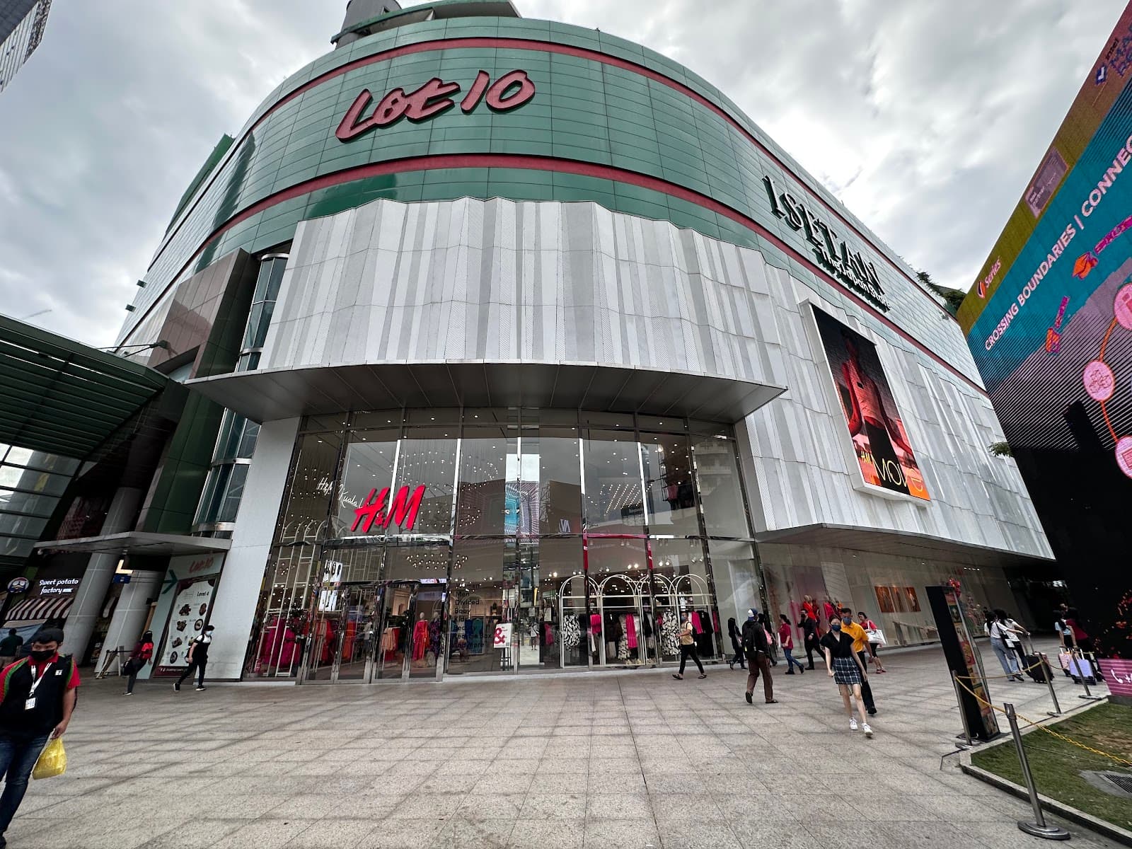 H&M - Image 1