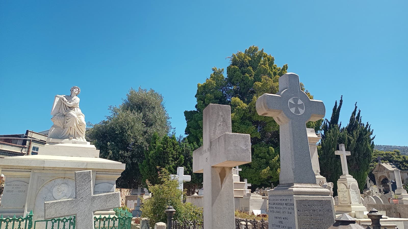 Cementerio de Disidentes - Image 1