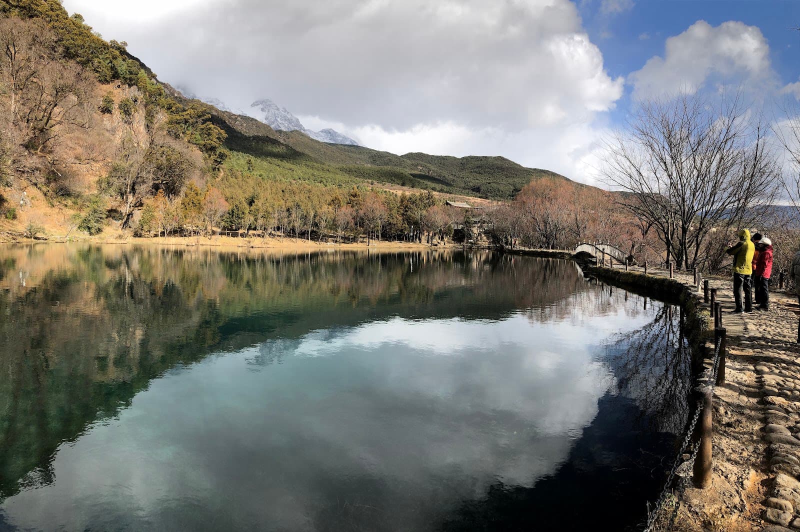 Yuhu Village - Image 1