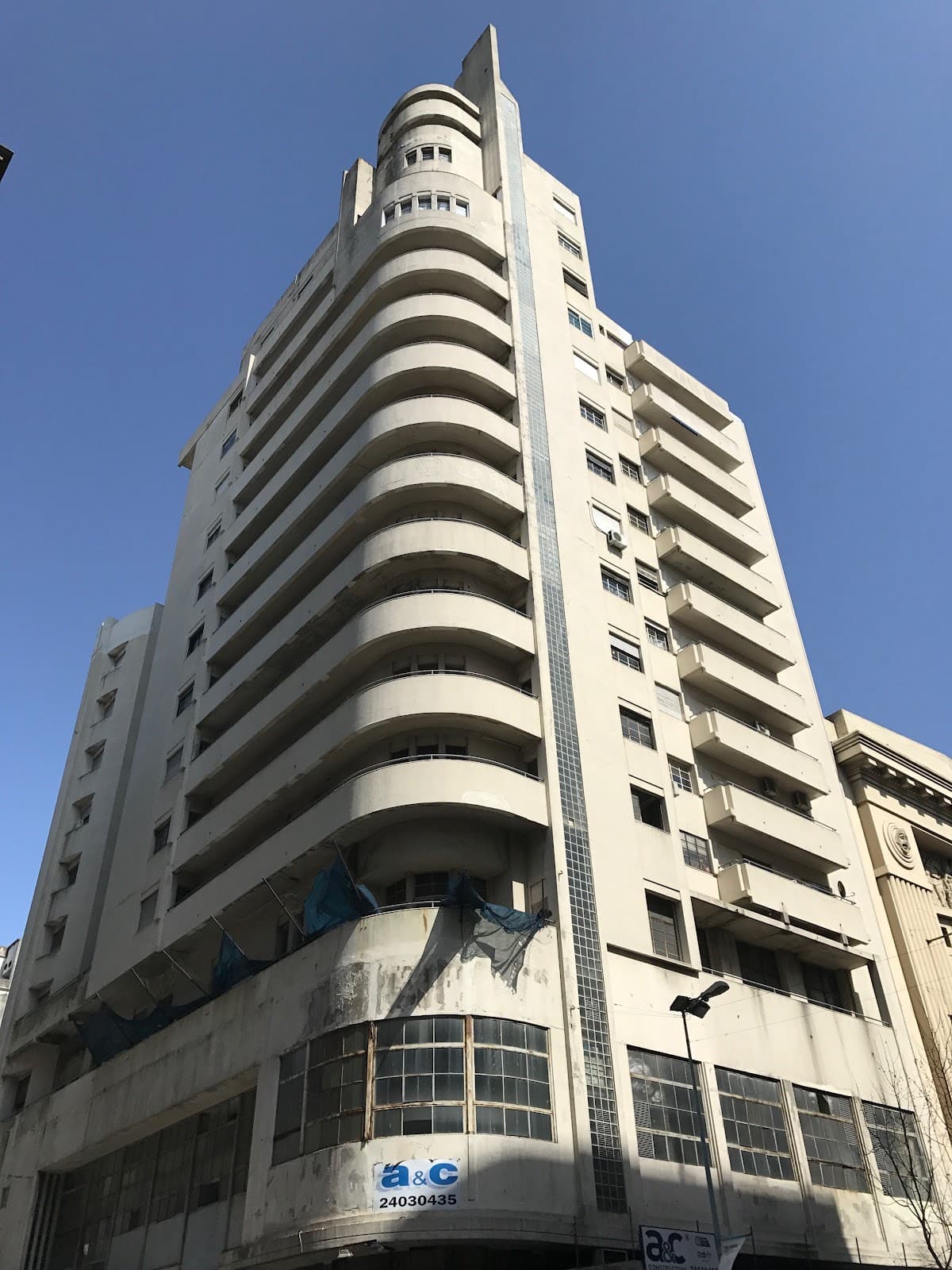 Palacio Lapido - Image 1