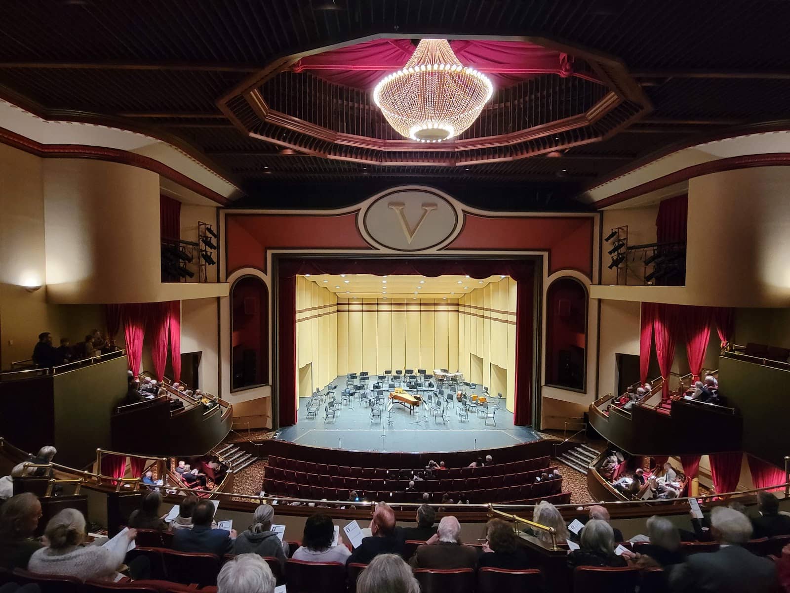 Intimate Seating Experience