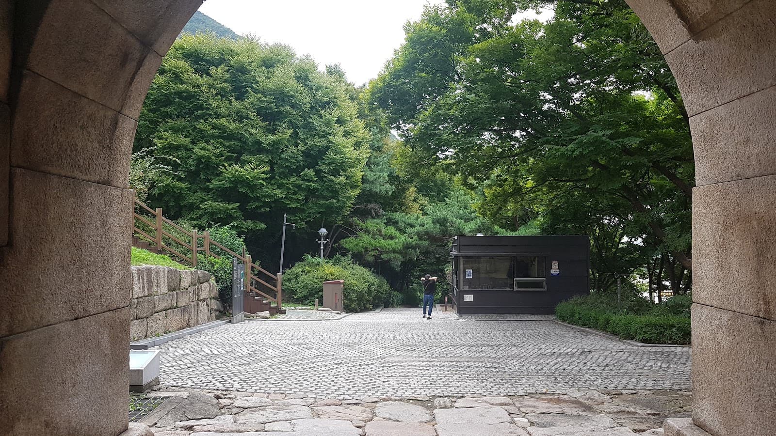 Buam-dong Seoul - Image 1