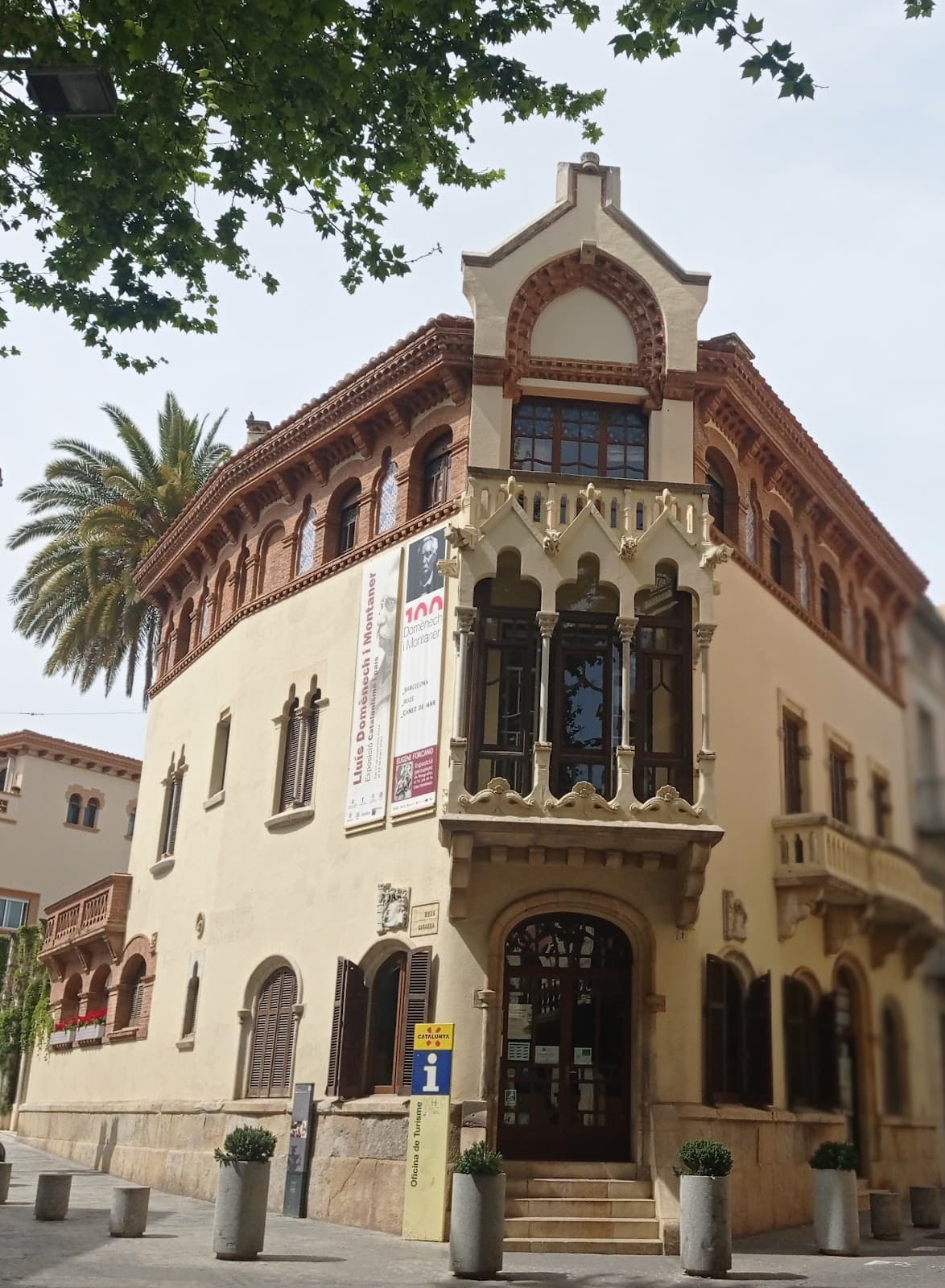 Canet de Mar Modernisme Route - Image 1