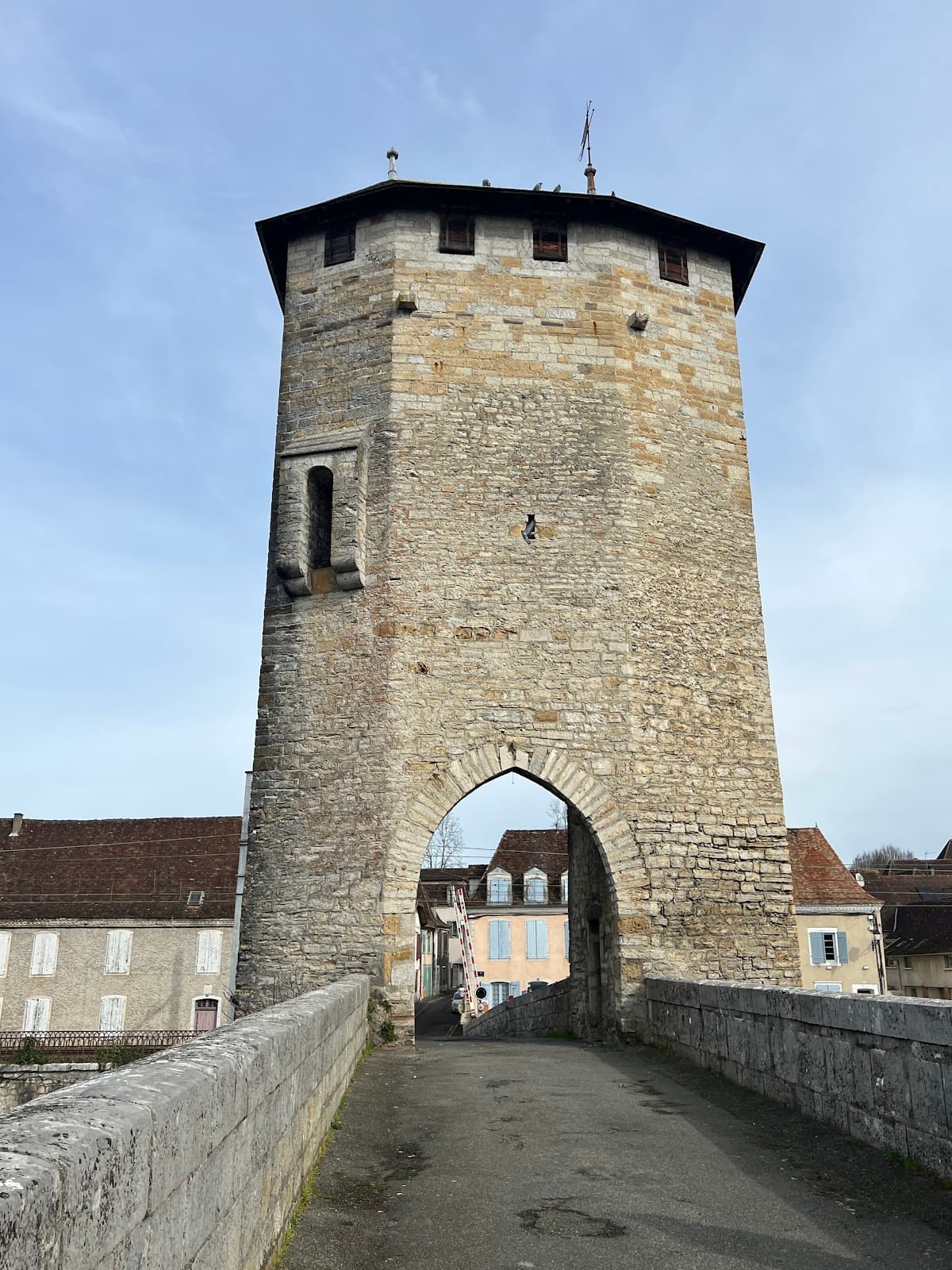 Pont Vieux Orthez - Image 1