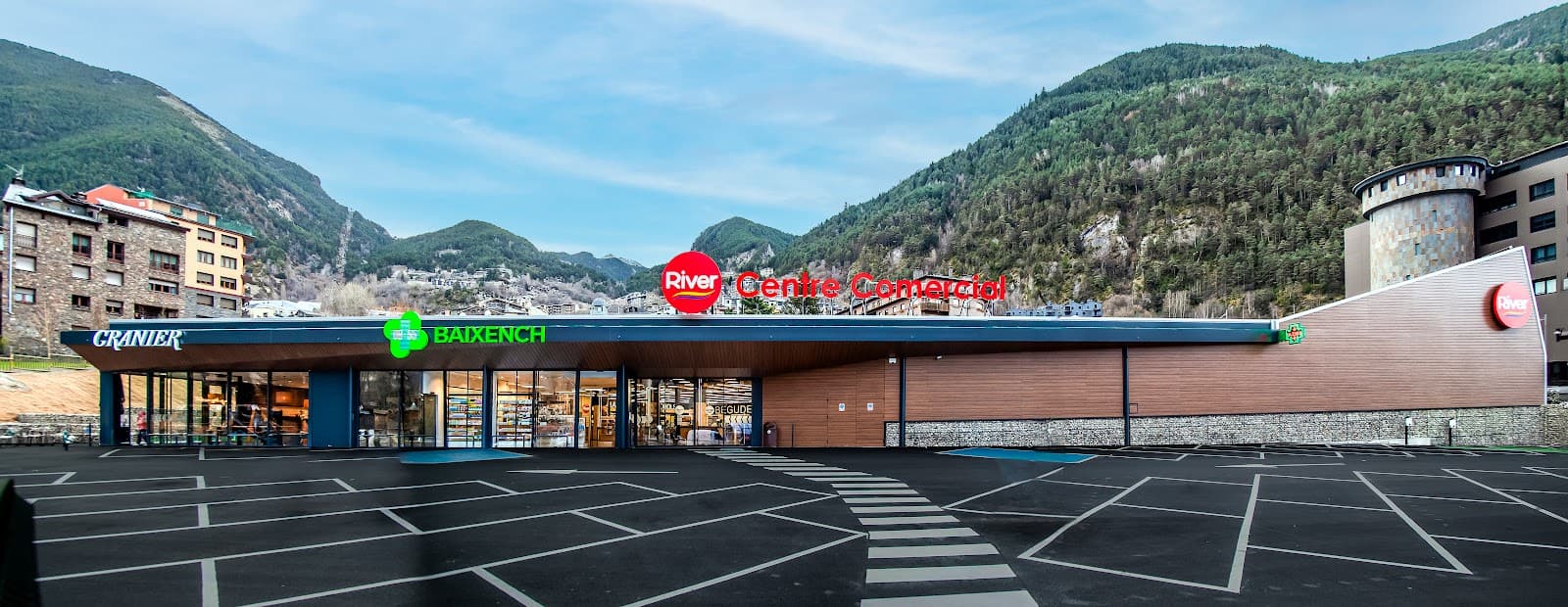 Riverside Promenade (Riu d'Encamp) - Image 1