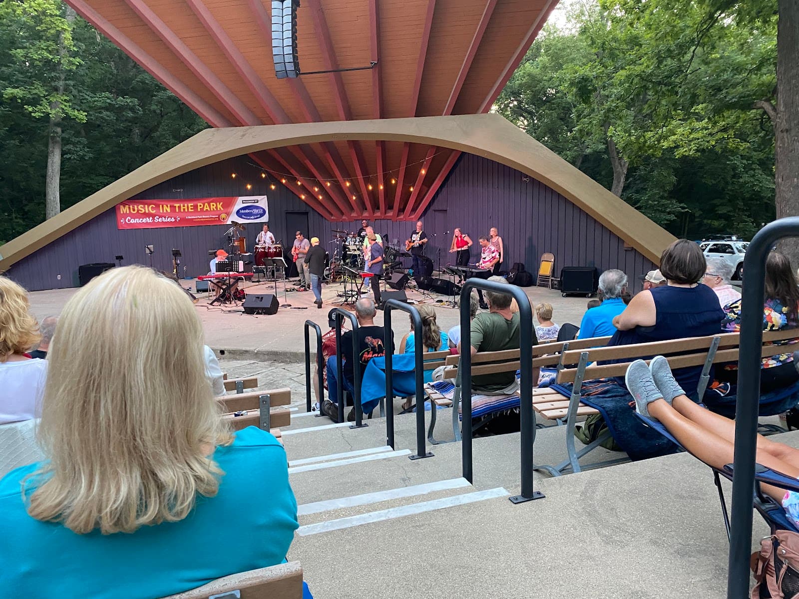 Sinnissippi Music Shell - Image 1