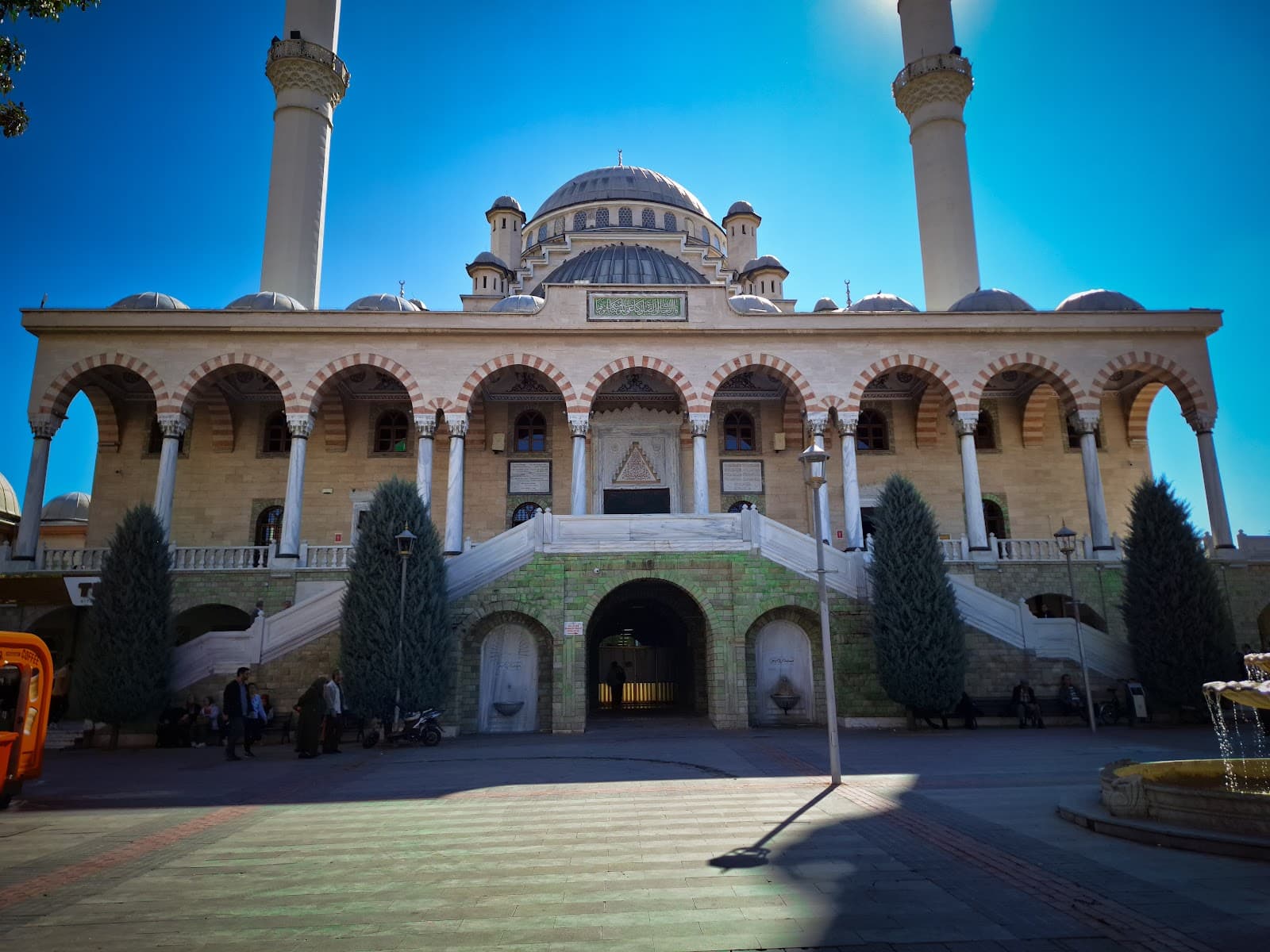 Hacıveyiszade Mosque - Image 1