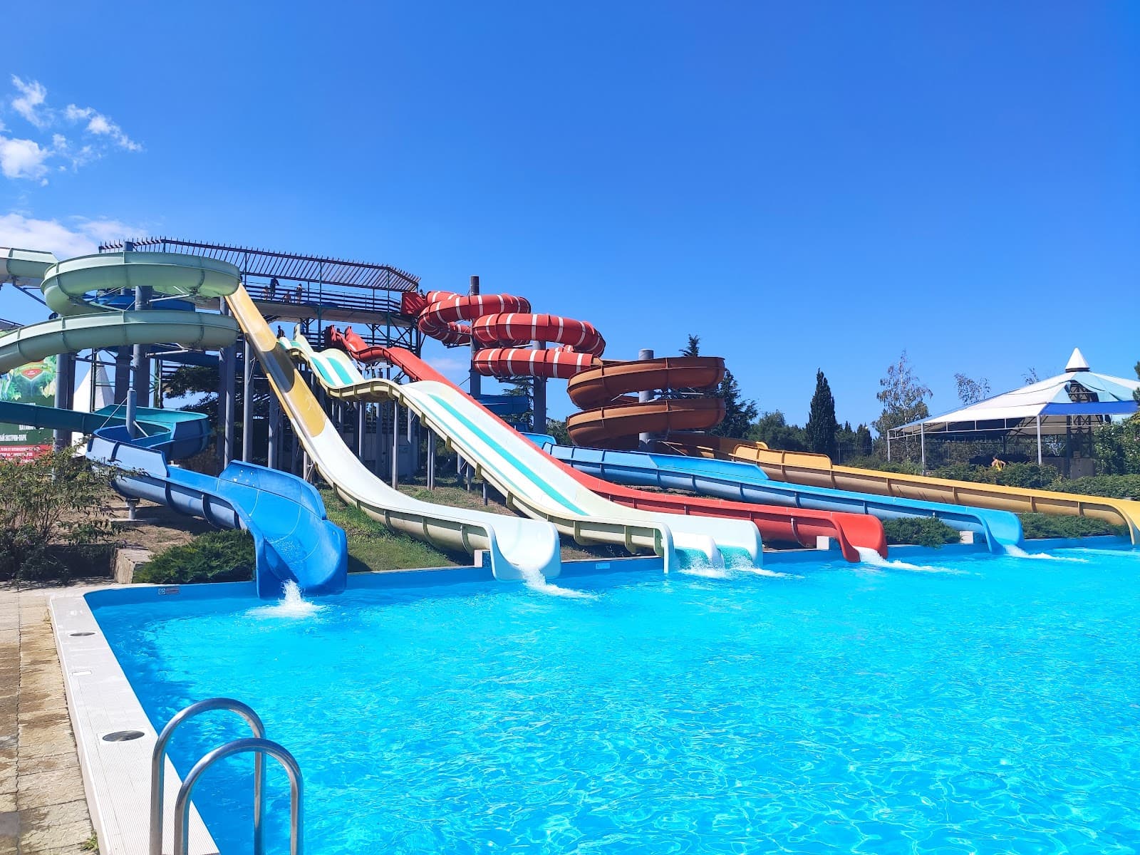 Zurbagan Water Park - Image 1