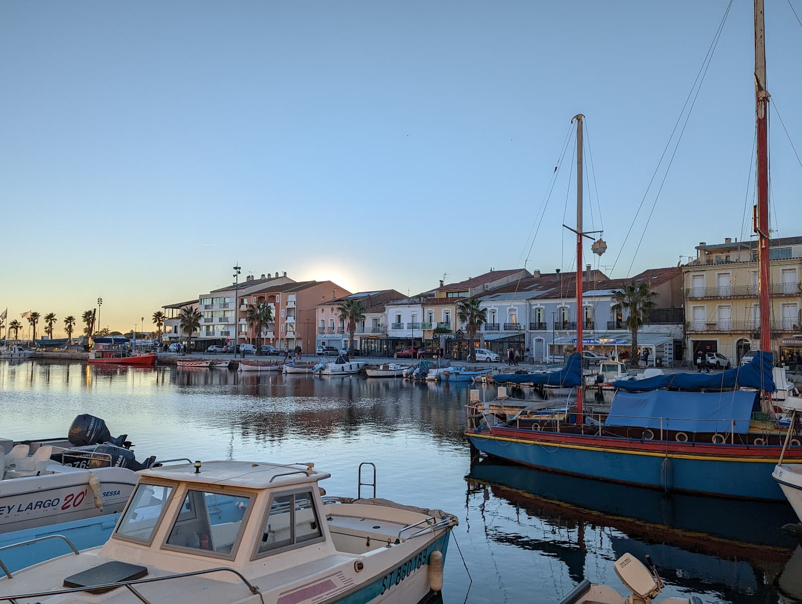 Port de Mèze - Image 1