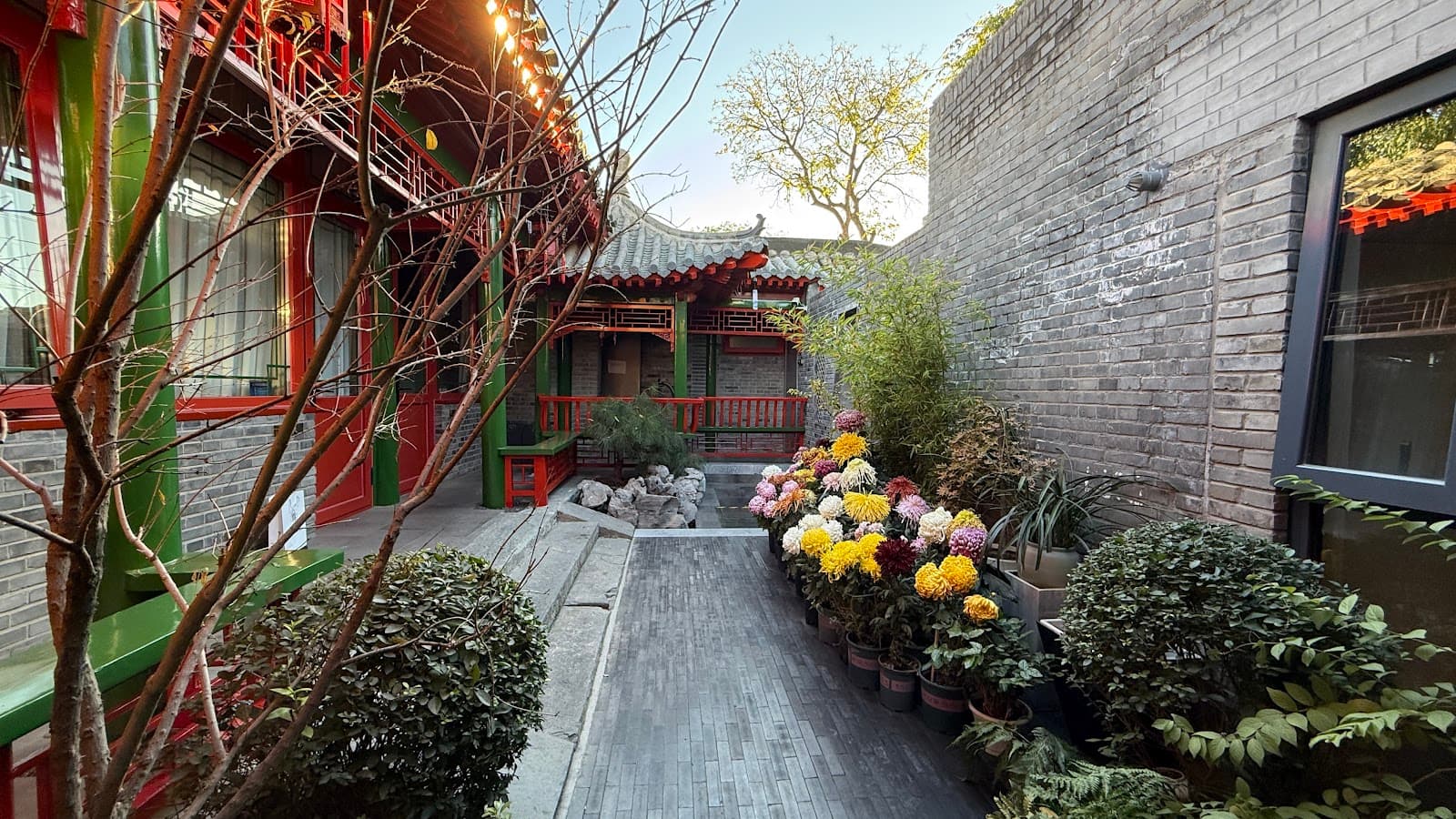 Shangye Courtyard - Image 1
