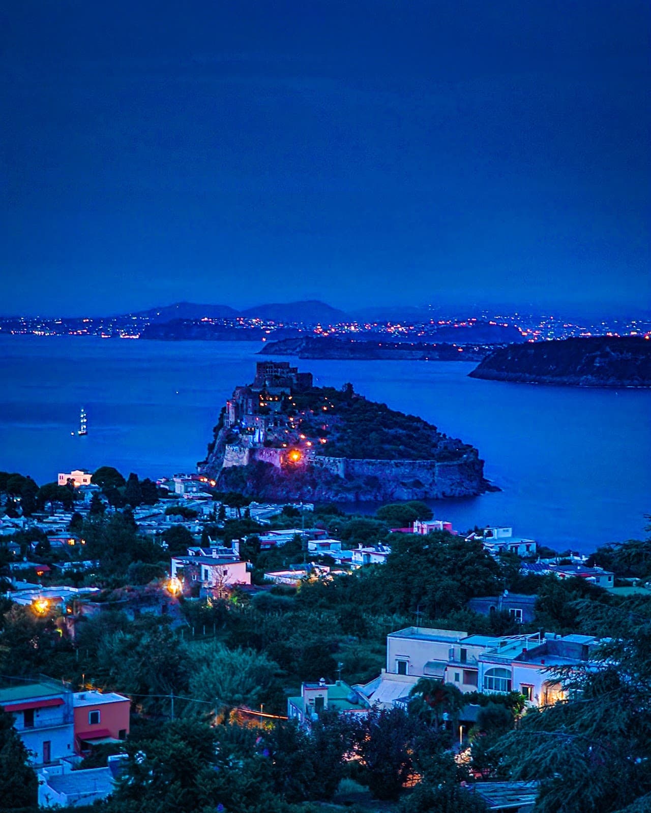 Campagnano Ischia - Image 1