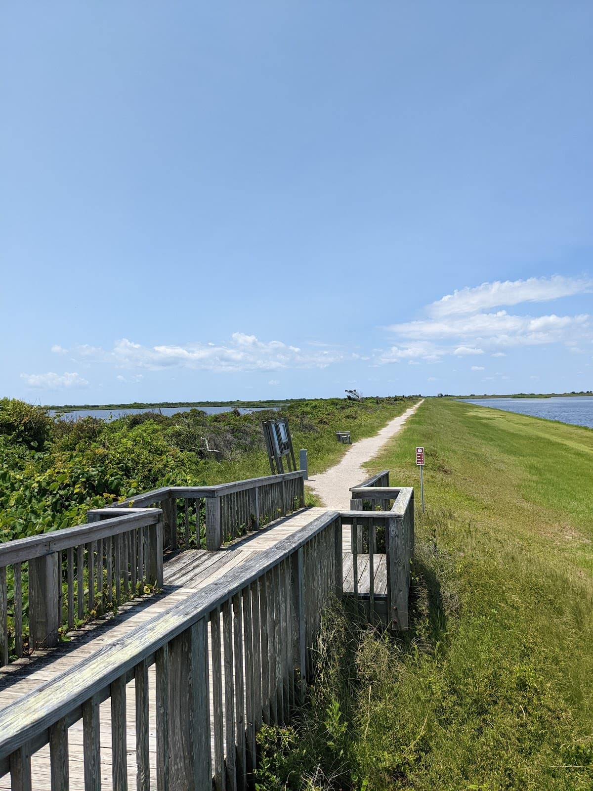 North Pond Wildlife Trail - Image 1