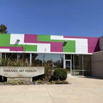 Local & International Artists