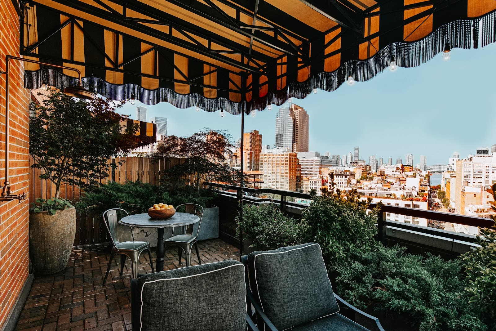 SoHo Grand Hotel - Image 1